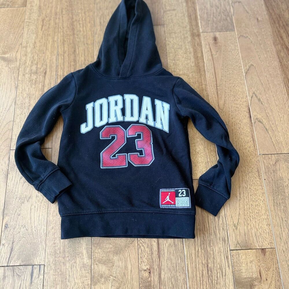 Jordan Boys XL Black Hoodie 23 4-5 Years Jumpman Pullover Basketball Sweatshirt
